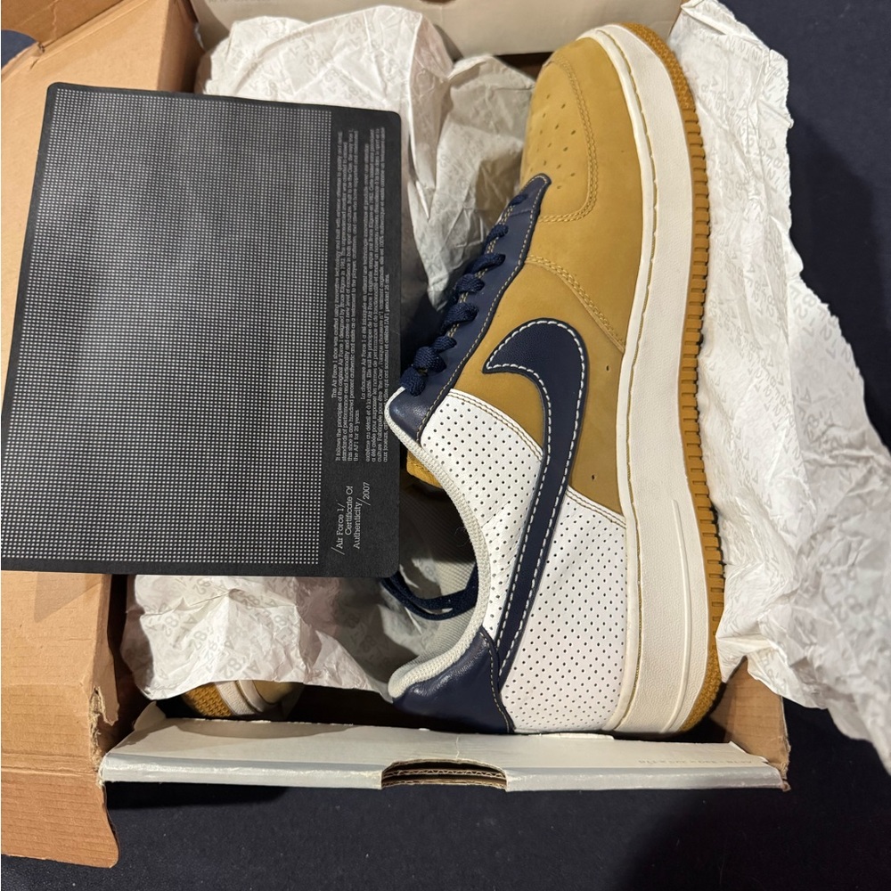 Nike Air Force 1  07